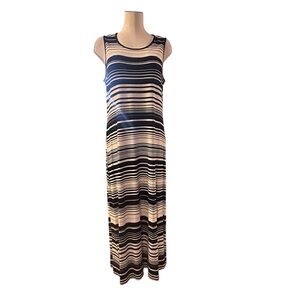 Chico's Black and white Sleeveless Sheath Maxi Dress